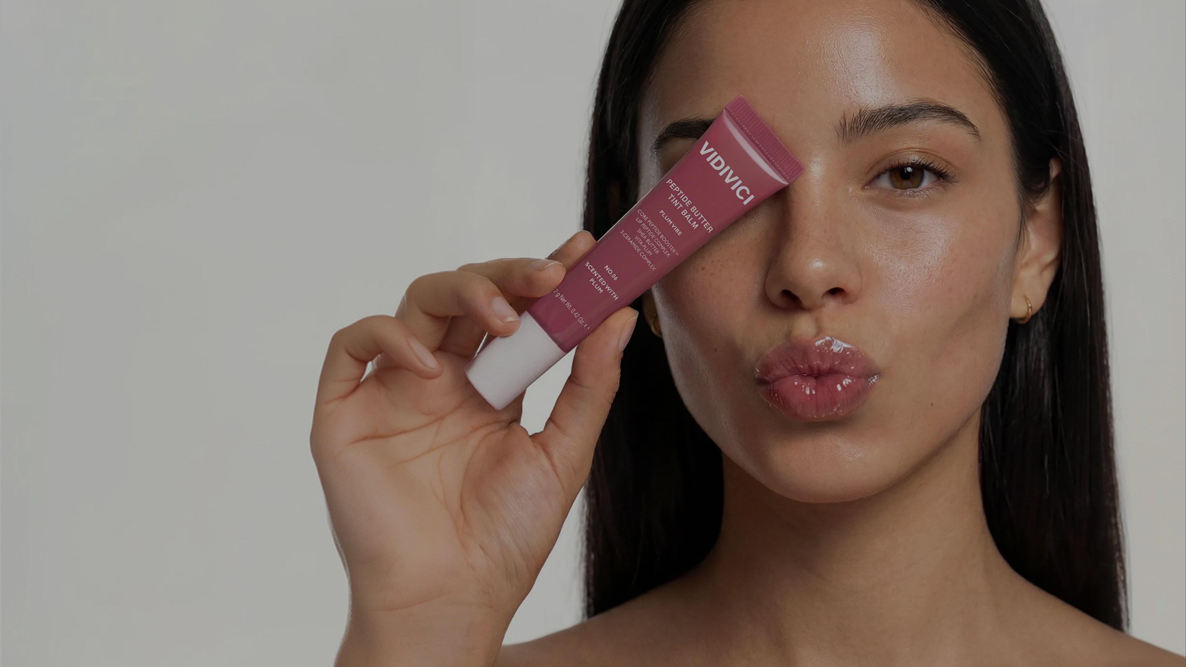 VIDIVICI 제품을 들고있는 이미지